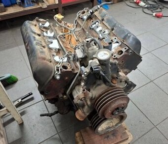 6.2 6,5 L V8 Detroit Diesel Motor