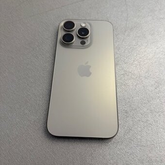iPhone 15 Pro 128GB, pěkný stav, 12 měsíců záruka