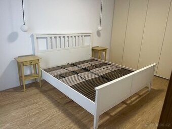 Postel Hemnes 180x200 jak nová