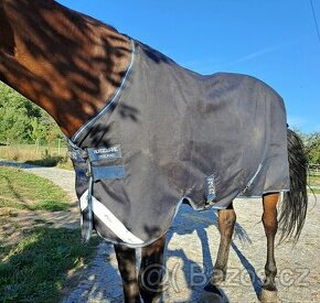 Prodám nepromokavou deku Horseware 140cm 0g - 1