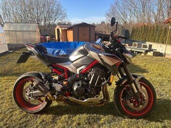 Kawasaki Z900