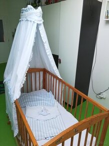 Dětská postýlka/kolíbka