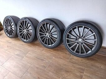 TOP letní Turini r18 Škoda Octavia 3