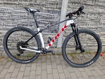 TREK Procaliber - špičkové karbonové kolo vel. M/L