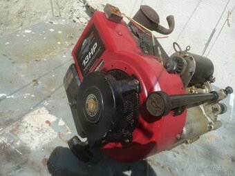 Motor Briggs do zahradního traktoru, traktůrku