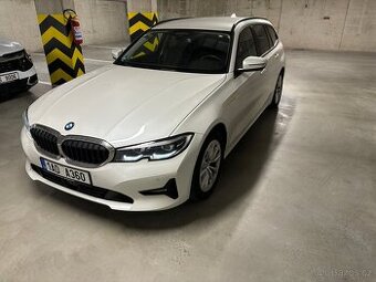 2020 BMW 320d 140kW/190k, ACC, kamery 360