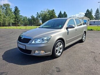 Škoda Octavia 2 kombi 1.2TSi 77kW,aut.klimatizace,senzory