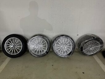 Prodám Alu kola Audi A5 uplně nové, Pirelli 225/50 R17