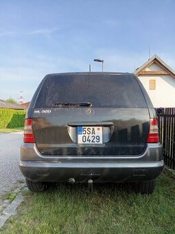Mercedes Benz ml w163 320