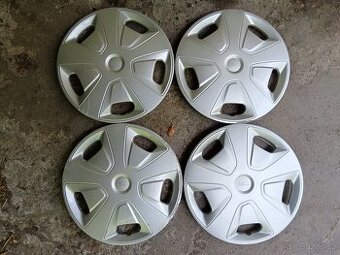 Originál poklice Ford r16
