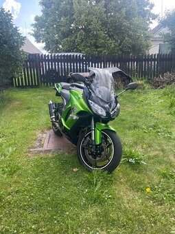 Kawasaki Z1000SX - 1