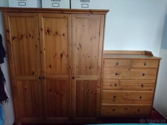 Skříň a komoda Ikea Leksvik