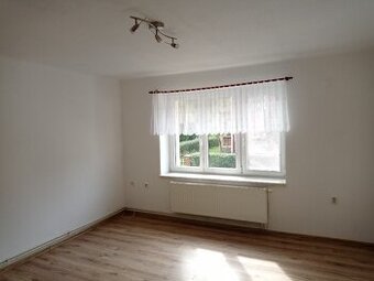 Byt 1+1 v centru Příbora