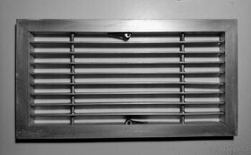 Mřížka stěnová (krbová) hliníková