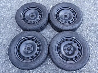 Pěkná zimní kola Škoda Karog 215/60/16, vzorek 8mm