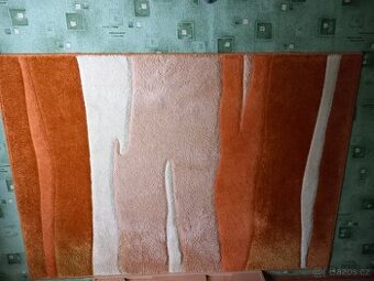 Kusový koberec 120 x170 krásný a nepoškozený Trutnov