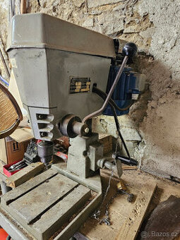 Stolní vrtačka Fa13