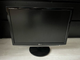 LG 22" Monitor 4:3 in Wide 1680X1050