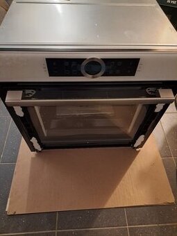 Nová vestavná elektrická trouba Bosch s funkcí AutoPilot