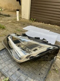 Led světlomety Seat Leon 5F