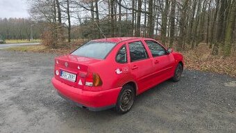 Volkswagen Polo Classic 1.4 benzín na díly
