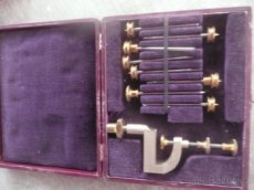 HODINÁŘSKÉ STAROŽITNÉ NÁŘADÍ PŘÍPRAVEK SENKSPIEL