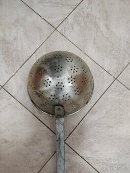 Velký retro cedník