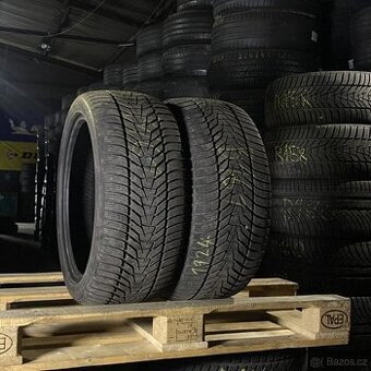 Zimní pneu 255/40 R19 100V Hankook 6-6,5mm