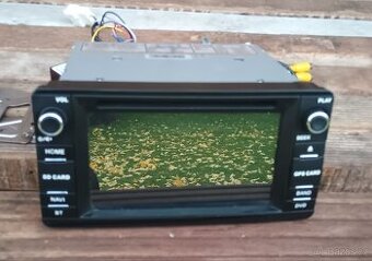 GPS multimediální autorádio pro Mitsubishi,Peugeot a Citroen