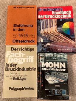Odborné knihy o polygrafii v němčině.