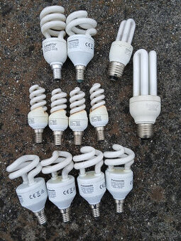 Žárovky Panasonic 9w, Panasonic 8w,  Electronic 20w