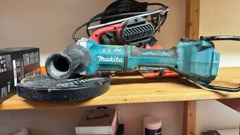 Makita DGA900Z Aku úhlová bruska 230mm Li-ion 2x18V, bez aku