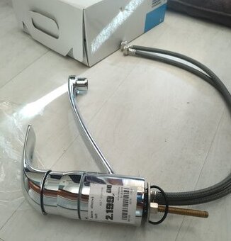 Dřezová baterie GROHE SWIFT - nová