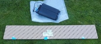 Mercedes GLE W167 - laktova opierka, Corolla E21 - nalepky