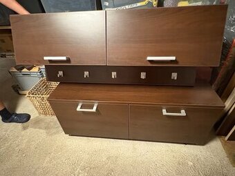 aruji botník a věšák na kabát