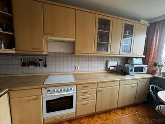 Kuchyňská linka Praha 8 kuchyň