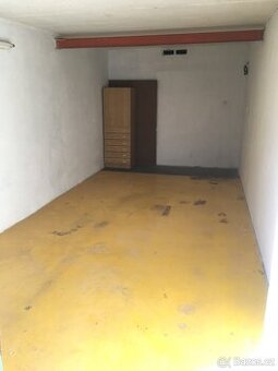 Pronájem řadové garáže