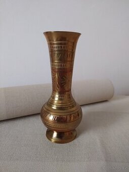 Váza mosazná