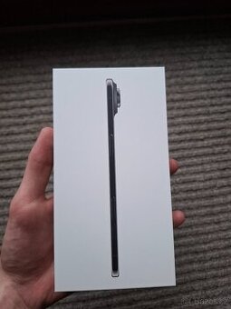 iPhone Air 256GB "Space Black"