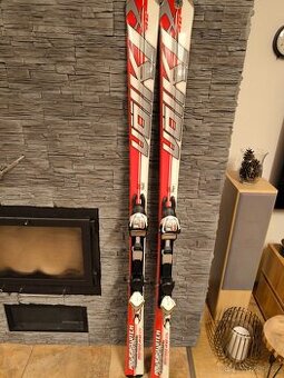 Sjezdové lyže Volkl boty 43