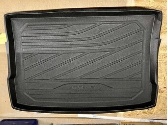 VW Golf 8 vana do kufru 5H0061161