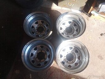 Offroad kola patrol , Mitsubishi