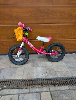 Dětské odrážedlo