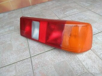 Prave zadní světlo Ford Sierra