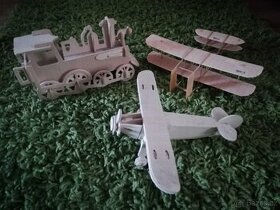 3D puzzle: lokomotiva + letadla
