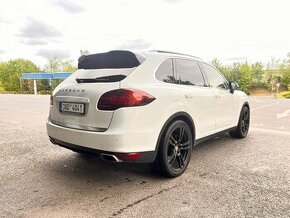 Porsche Cayenne, 3.0 TDI orginal ALU KOLA 21 Ojeté, 12/2012,