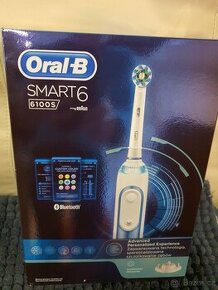 elektrický zubní kartáček ORAL-B Smart6, nový