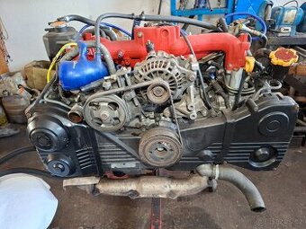 Motor Subaru 2.5