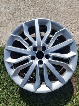 Rezerva audi a6 a7 originální R19