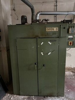 prodám sušící pec Heraeus LTUH 100-150, 22 kW, 1,5m3